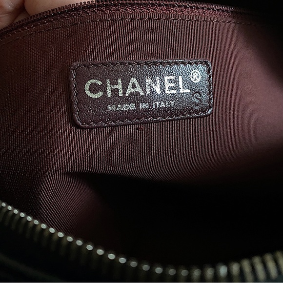 Chanel Large Boy Coco Camera Bag - Picture 13 of 15